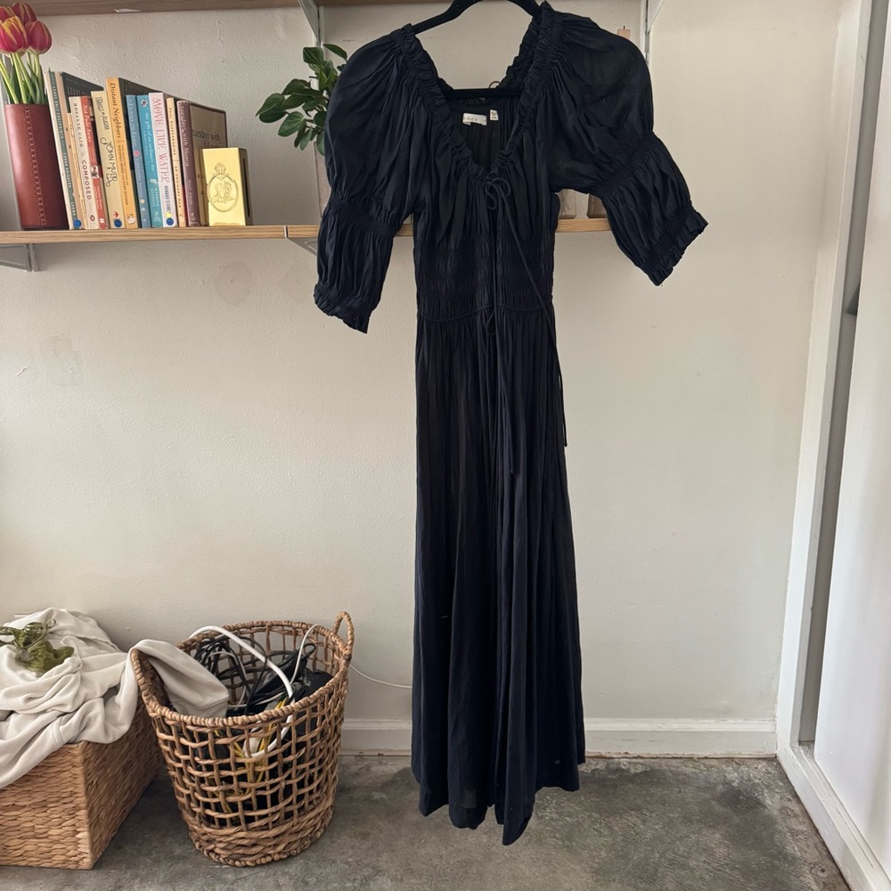 Doen Black Midi Dress